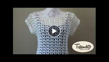Blusa o jersey con manga caida tejida a ganchillo Blusa o jersey con manga caida tejida a ganchillo